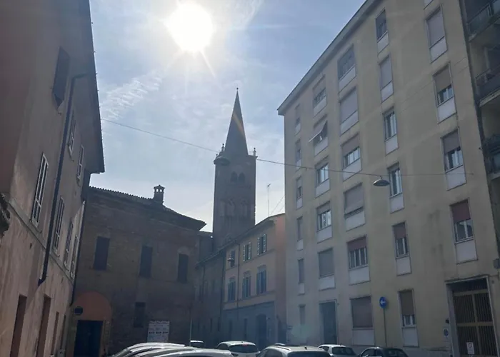 Piazza Vida 12 Palace Pansiyon Cremona