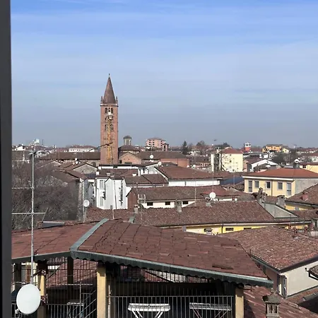 Piazza Vida 12 Palace