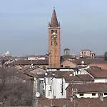 Piazza Vida 12 Palace * Κρεμόνα
